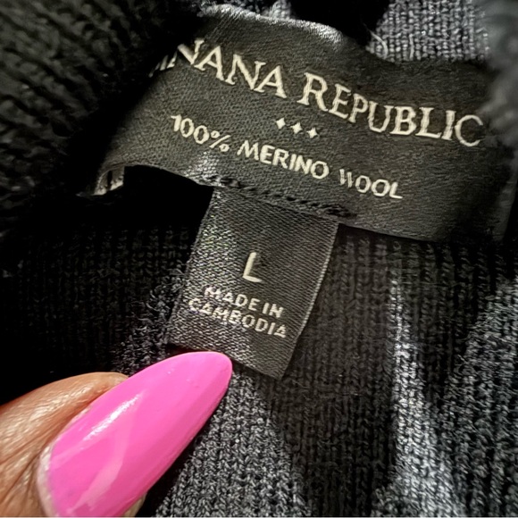 Banana Republic Black 100% Merino Wool Full Sleeve Turtle Neck Sweater Women’s L - Picture 3 of 9